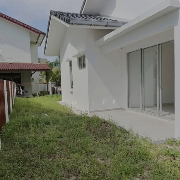 Rumah Berkembar untuk Dijual di Glenmarie Cove (Klang) - CH LEE - Exterior - PropertyGuru.com.my