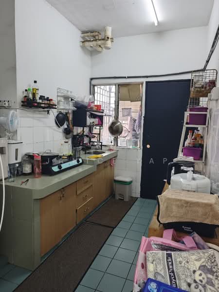 Pangsapuri untuk Dijual di Ukay Perdana - Janice Yap - Kitchen - PropertyGuru.com.my