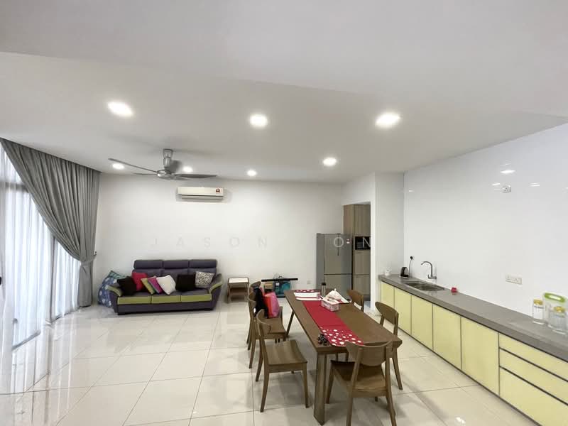 3-storey Terraced House for Rent in Lake Fields (Sungai Besi) - Jason Vong - Living Room - PropertyGuru.com.my