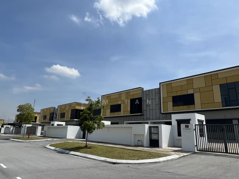 Semi-D Factory for Sale in Eco Business Park V (Puncak Alam) - Sam Tan - Exterior - PropertyGuru.com.my