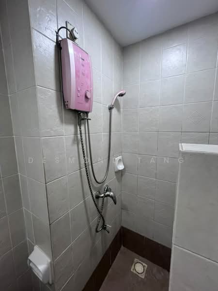 Condominium for Rent at Casa Tropicana - Desmond Tang - Bathroom - PropertyGuru.com.my