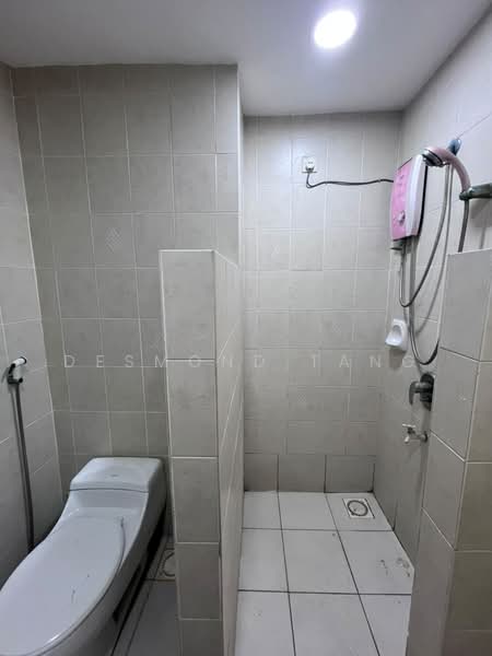 Condominium for Rent at Casa Tropicana - Desmond Tang - Bathroom - PropertyGuru.com.my