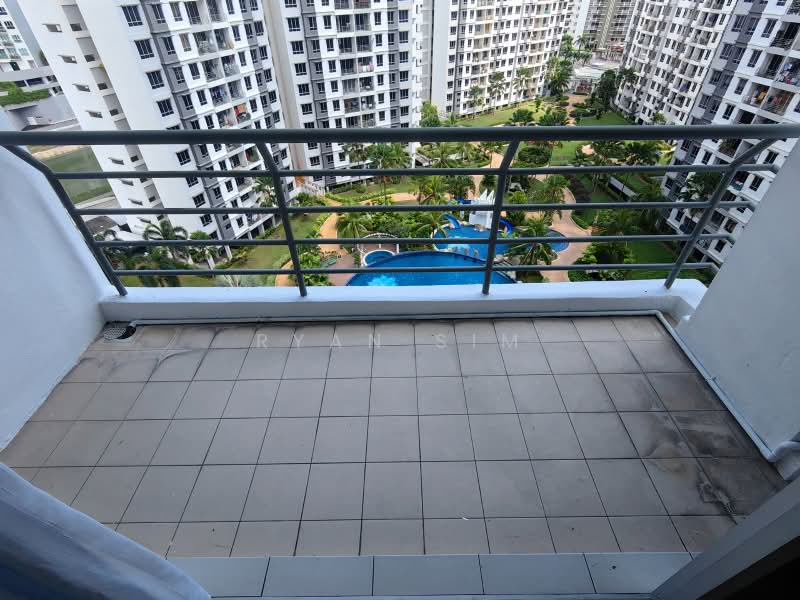Kondominium untuk Disewa di Putra Place Condominium - Ryan Sim - Balcony - PropertyGuru.com.my