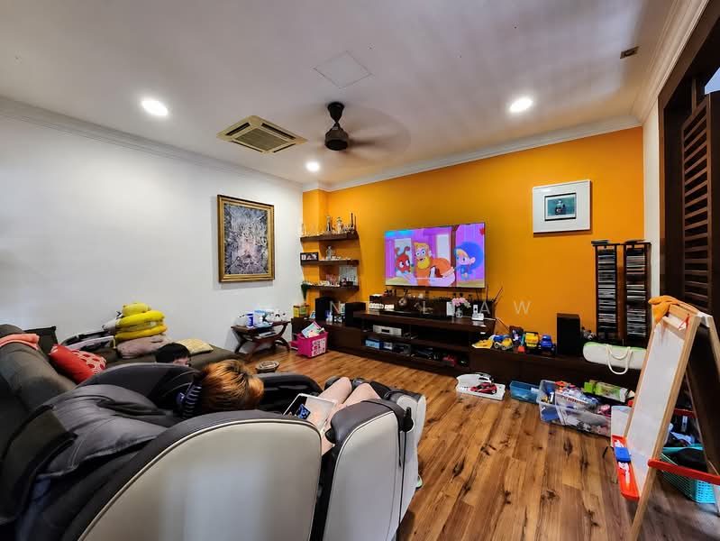 Semi-Detached House for Sale in Kota Damansara (Selangor) - Vincent Liaw - Living Room - PropertyGuru.com.my