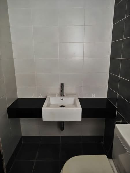 2-storey Terraced House for Sale in Alam Impian (Shah Alam) - Jacky Lin - Bathroom - PropertyGuru.com.my
