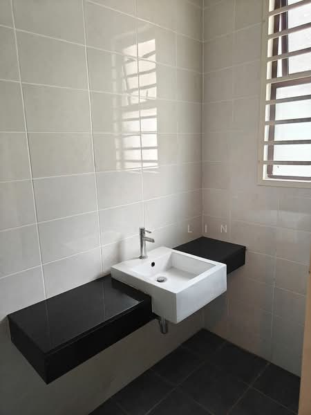2-storey Terraced House for Sale in Alam Impian (Shah Alam) - Jacky Lin - Bathroom - PropertyGuru.com.my