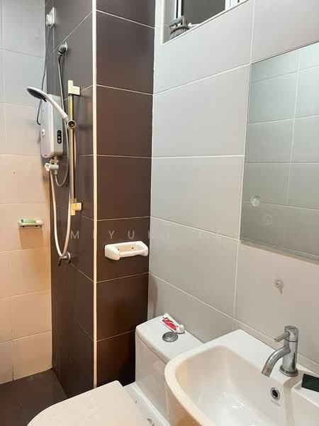 Apartment for Rent at Nusa Heights (Nusa Puncak) - Miyuki Lee - Bathroom - PropertyGuru.com.my