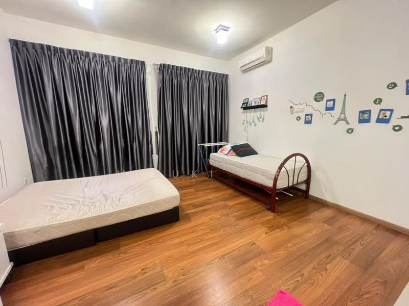 Apartment for Rent at Nusa Heights (Nusa Puncak) - Miyuki Lee - Bedroom - PropertyGuru.com.my