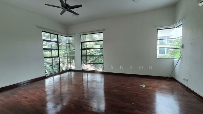 Bungalow for Sale in Bukit Jelutong (Shah Alam) - Azhar Mansor - Living Room - PropertyGuru.com.my