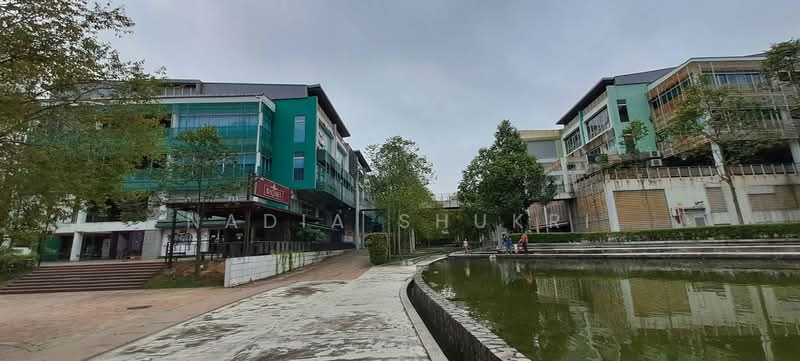 Shop / Office for Rent in Bukit Jelutong (Shah Alam) - Nadia Shukri - Exterior - PropertyGuru.com.my