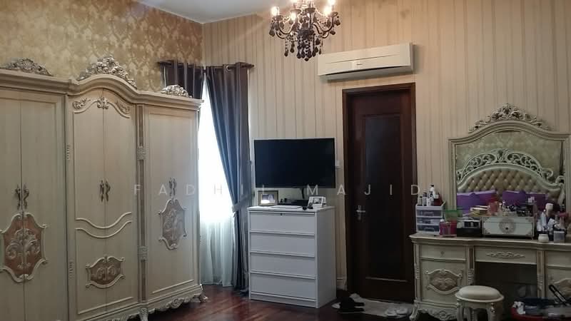 Rumah Berkembar untuk Dijual di Bukit Jelutong (Shah Alam) - Fadhil Majid - Bedroom - PropertyGuru.com.my
