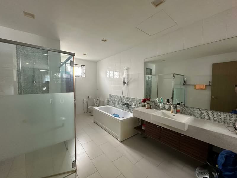 3-storey Terraced House for Sale in Tanjung Bungah (Penang) - Eugene YE Tan - Bathroom - PropertyGuru.com.my