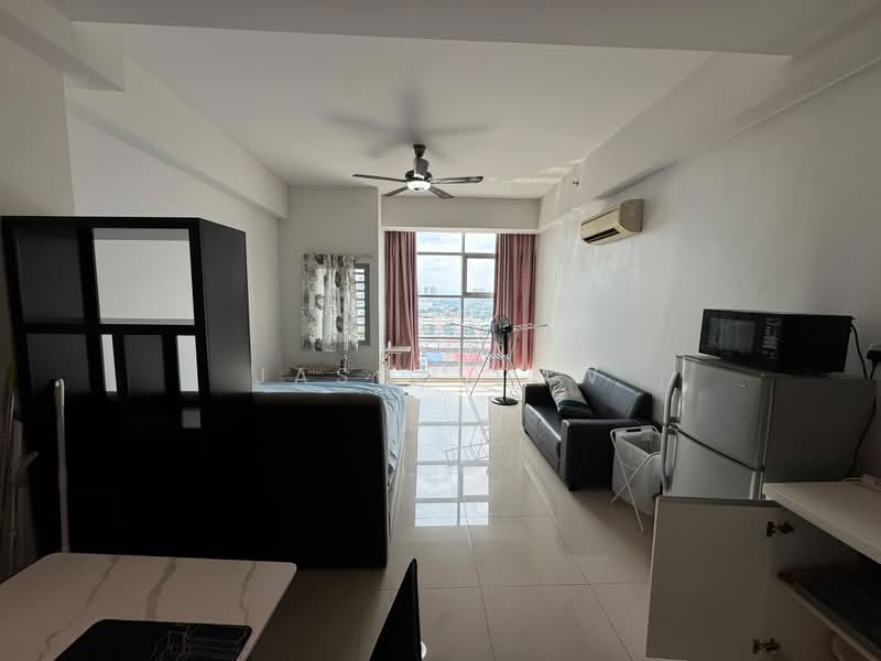 Servis Apartment untuk Disewa di First Subang (SS 15 Courtyard) - Jason Low - Living Room - PropertyGuru.com.my