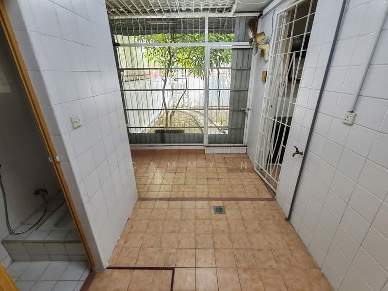 Rumah Teres 3 Tingkat untuk Dijual di Taman Tasik Indah Mewah (Batu) - Cammy N - Exterior - PropertyGuru.com.my