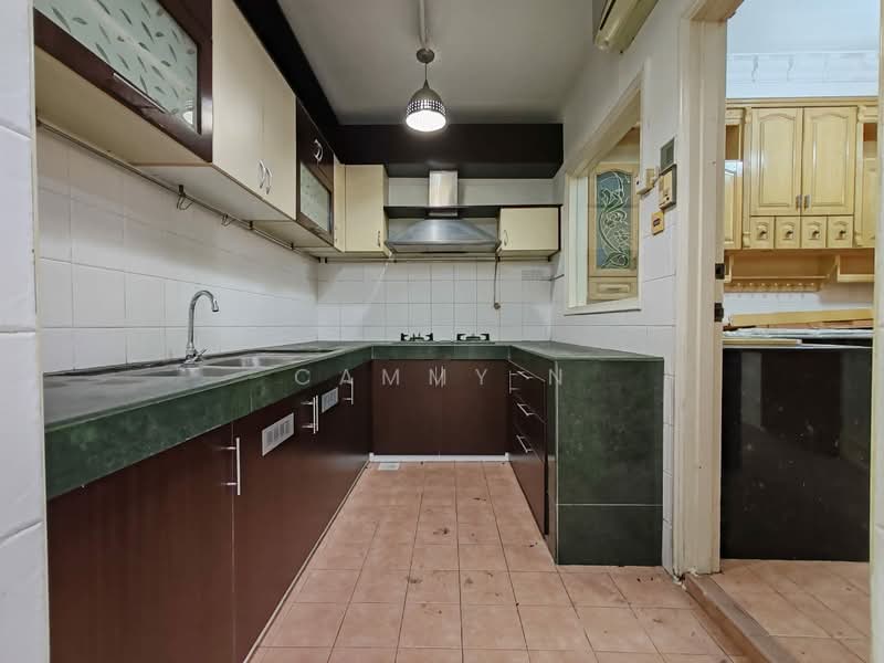 Rumah Teres 3 Tingkat untuk Dijual di Taman Tasik Indah Mewah (Batu) - Cammy N - Kitchen - PropertyGuru.com.my