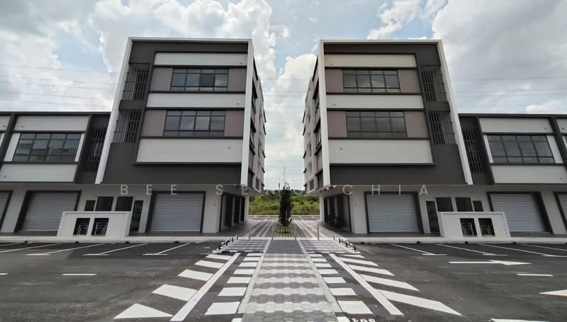 Kedai untuk Disewa di Bandar Rimbayu (Telok Panglima Garang) - Bee Seng Chia - Exterior - PropertyGuru.com.my