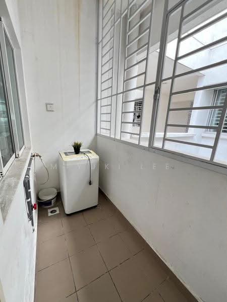 Apartment for Sale at Nusa Heights (Nusa Puncak) - Miyuki Lee - Balcony - PropertyGuru.com.my