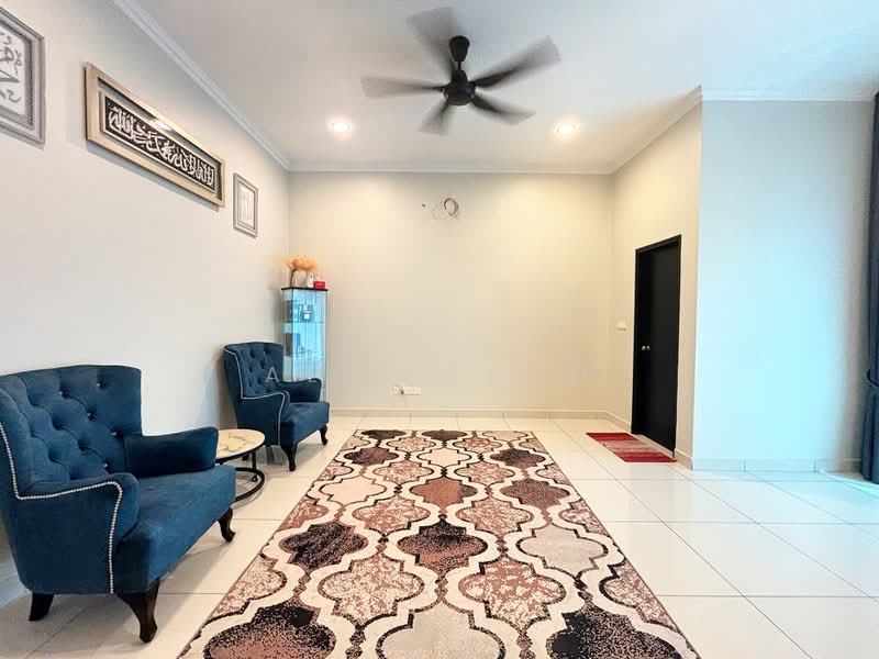 3-storey Terraced House for Sale in Bandar Rinching (Semenyih) - Alif Saad - PropertyGuru.com.my