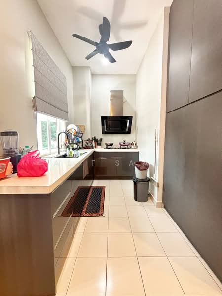 3-storey Terraced House for Sale in Bandar Rinching (Semenyih) - Alif Saad - PropertyGuru.com.my