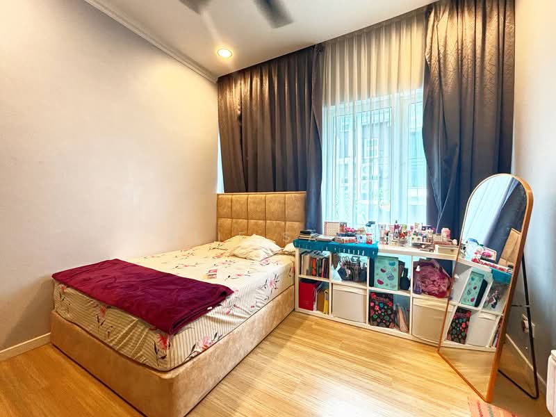 3-storey Terraced House for Sale in Bandar Rinching (Semenyih) - Alif Saad - PropertyGuru.com.my