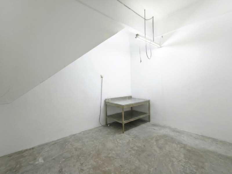 Shop for Rent in Bandar Menjalara (Kuala Lumpur) - Sean Lim - Interior - PropertyGuru.com.my
