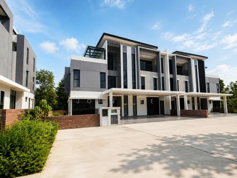 Semi-Detached House for Sale in Bandar Bukit Puchong (Puchong) - John Lee - Exterior - PropertyGuru.com.my