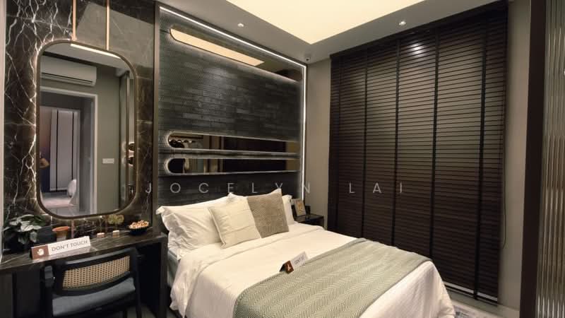 Kediaman Servis untuk Dijual di Binastra Cochrane - Jocelyn Lai - Bedroom - PropertyGuru.com.my