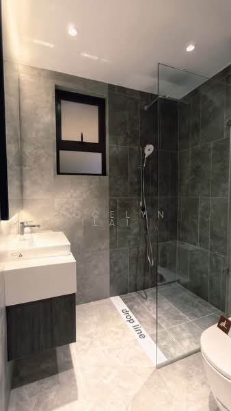 Kediaman Servis untuk Dijual di Binastra Cochrane - Jocelyn Lai - Bathroom - PropertyGuru.com.my