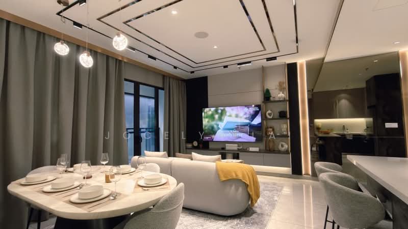 Kediaman Servis untuk Dijual di Binastra Cochrane - Jocelyn Lai - Living Room - PropertyGuru.com.my