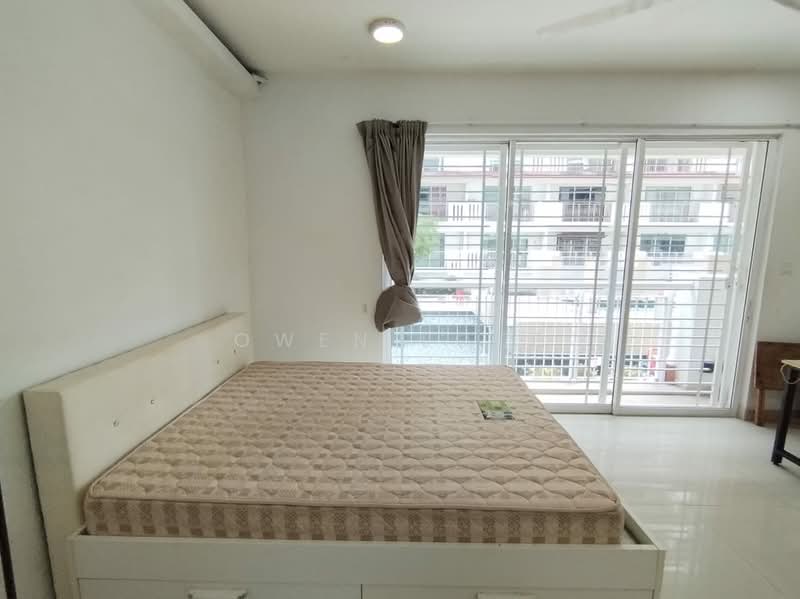 Servis Apartment untuk Disewa di Ritze Perdana 2 - Owen Loke - Bedroom - PropertyGuru.com.my
