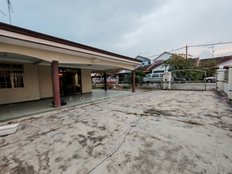 Terraced House for Rent in Kulai (Johor) - Robin Teo - Exterior - PropertyGuru.com.my
