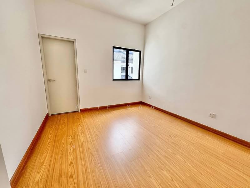 Rumah Teres 2 Tingkat untuk Dijual di Shah Alam (Selangor) - Alif Saad - Bedroom - PropertyGuru.com.my