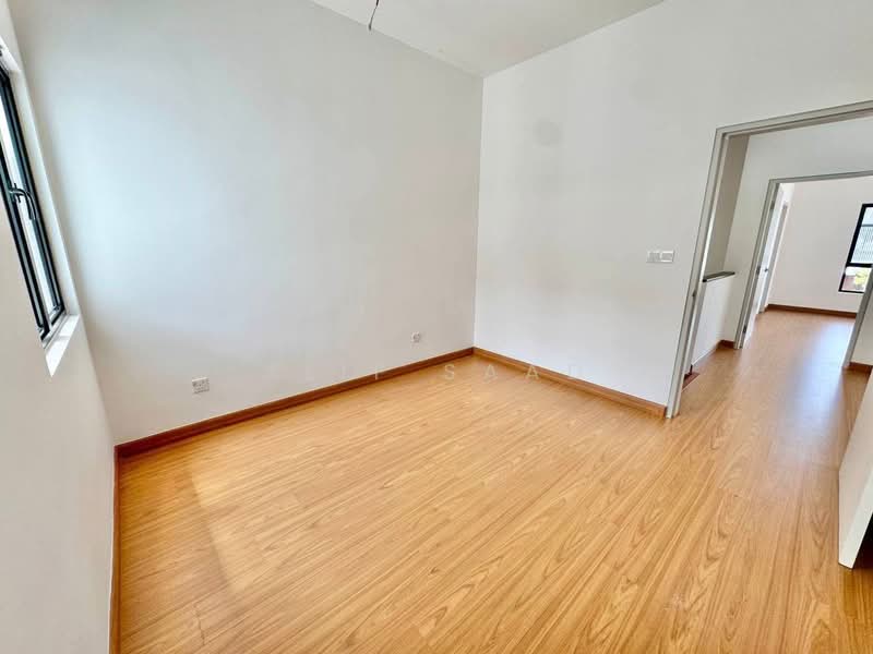 Rumah Teres 2 Tingkat untuk Dijual di Shah Alam (Selangor) - Alif Saad - Bedroom - PropertyGuru.com.my