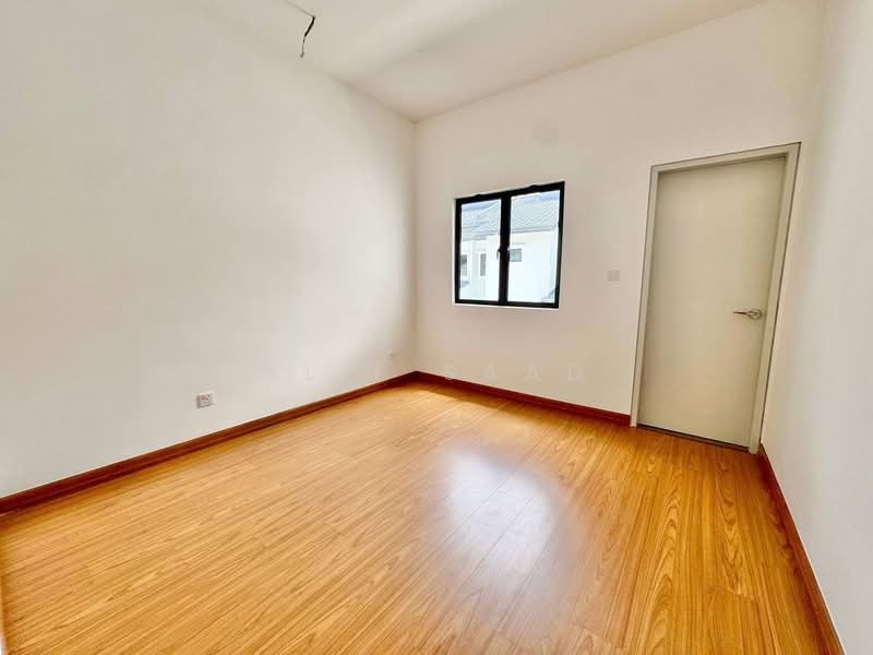 Rumah Teres 2 Tingkat untuk Dijual di Shah Alam (Selangor) - Alif Saad - Bedroom - PropertyGuru.com.my