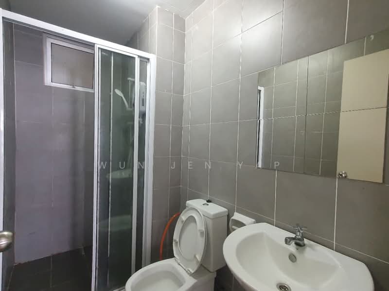 Service Residence for Rent at Savanna Executive Suite @ Southville City - Wun Jen Yap - Bathroom - PropertyGuru.com.my