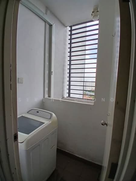 Servis Apartment untuk Disewa di i-Residence @ i-City - Serene Chong - Balcony - PropertyGuru.com.my