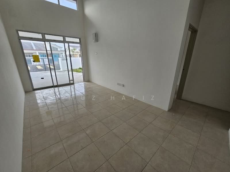 Rumah Teres 1 Tingkat untuk Dijual di Taman Srikandi (Telok Panglima Garang) - Muz Hafiz - PropertyGuru.com.my