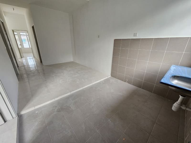 Rumah Teres 1 Tingkat untuk Dijual di Taman Srikandi (Telok Panglima Garang) - Muz Hafiz - PropertyGuru.com.my