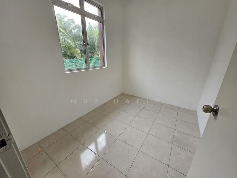 Rumah Teres 1 Tingkat untuk Dijual di Taman Srikandi (Telok Panglima Garang) - Muz Hafiz - PropertyGuru.com.my