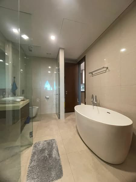 Service Residence for Sale at Puteri Cove Residences - Ryan Lim - Bathroom - PropertyGuru.com.my