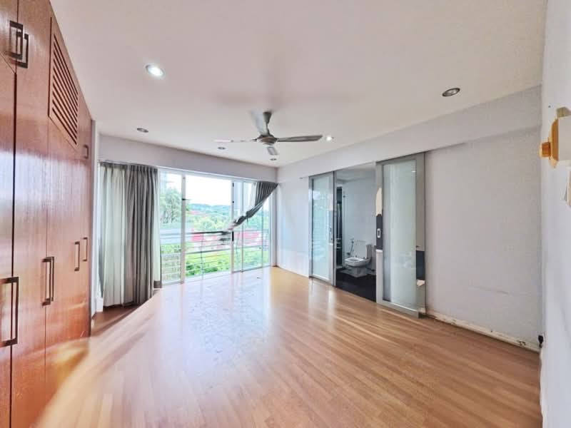 Kondominium untuk Disewa di The Residence Condominium @ TTDI - KH LEE - Bedroom - PropertyGuru.com.my