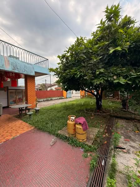 Rumah Berkembar untuk Dijual di Taman Iskandar (Johor Bahru) - Daniel Yong - Exterior - PropertyGuru.com.my