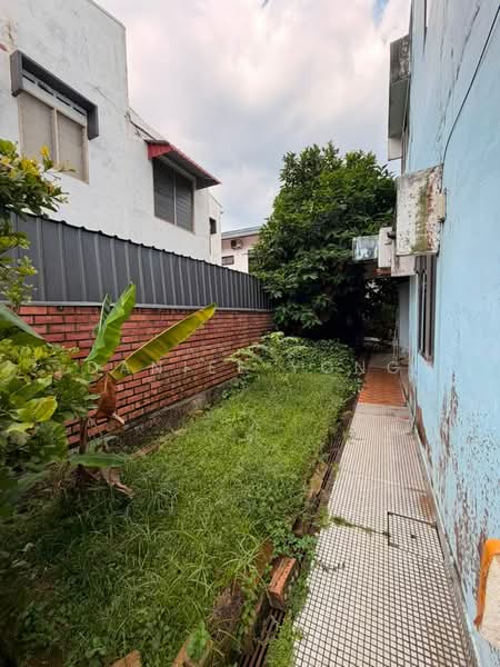Rumah Berkembar untuk Dijual di Taman Iskandar (Johor Bahru) - Daniel Yong - Exterior - PropertyGuru.com.my