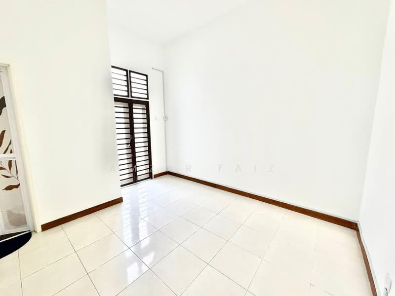2-storey Terraced House for Sale in Alam Sari (Bangi) - Amzar Faiz - PropertyGuru.com.my
