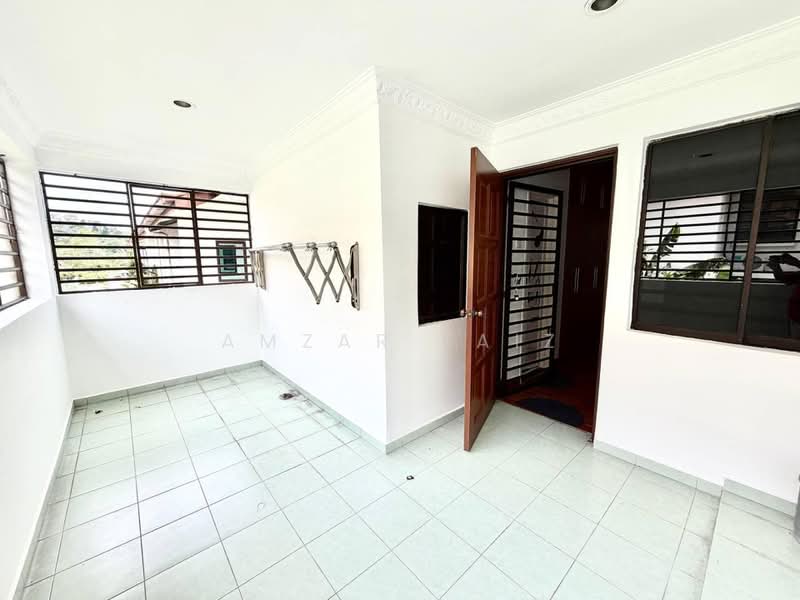 2-storey Terraced House for Sale in Alam Sari (Bangi) - Amzar Faiz - PropertyGuru.com.my