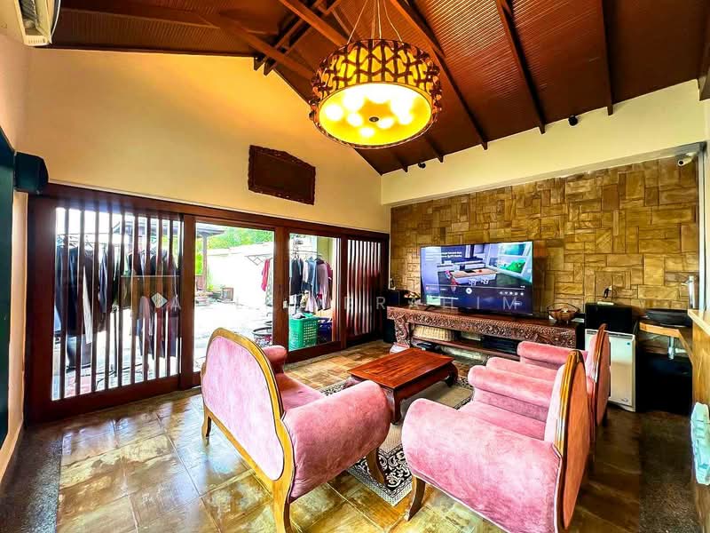Bungalow for Sale in Bukit Rahman Putra (Sungai Buloh) - Azli Ibrahim - Living Room - PropertyGuru.com.my