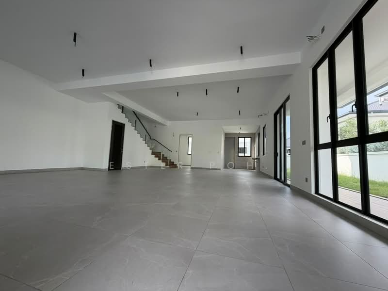 Rumah Berkembar untuk Dijual di Seremban 2 (Negeri Sembilan) - Ester Poh. - Living Room - PropertyGuru.com.my