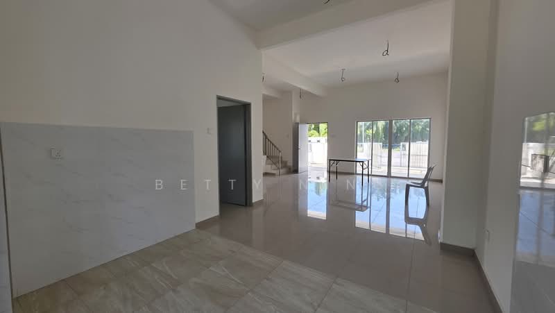 2-storey Terraced House for Sale in Kuala Selangor (Selangor) - Betty Ning - Living Room - PropertyGuru.com.my