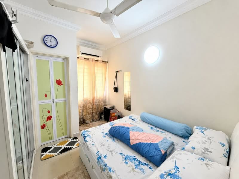 2-storey Terraced House for Sale in Putrajaya (Putrajaya) - Syamsul Ilham - Bedroom - PropertyGuru.com.my