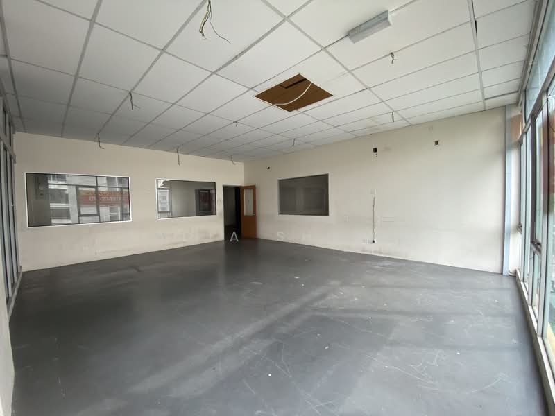 Kedai / Pejabat untuk Disewa di Bukit Jelutong (Shah Alam) - Nadia Shukri - Interior - PropertyGuru.com.my